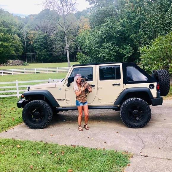 Meet your Posher, Dotty - Picture 1 of 1